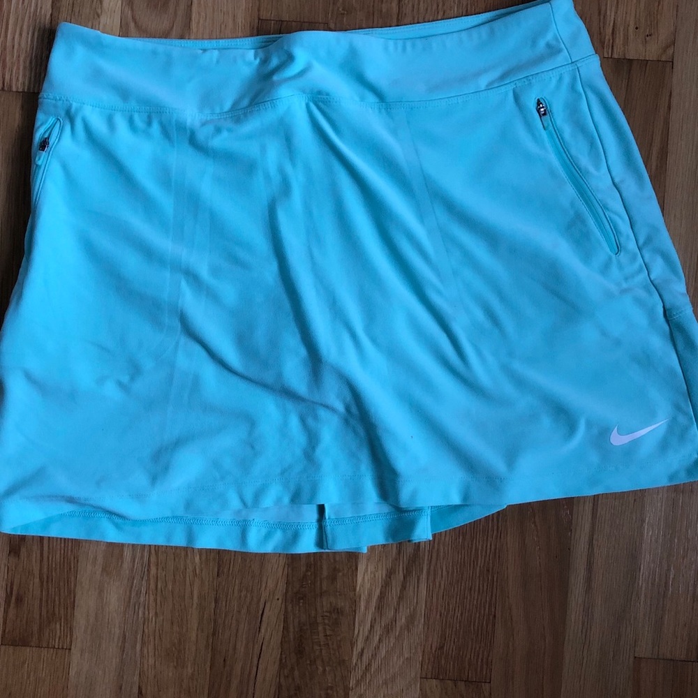 Women’s Nike Golf skort